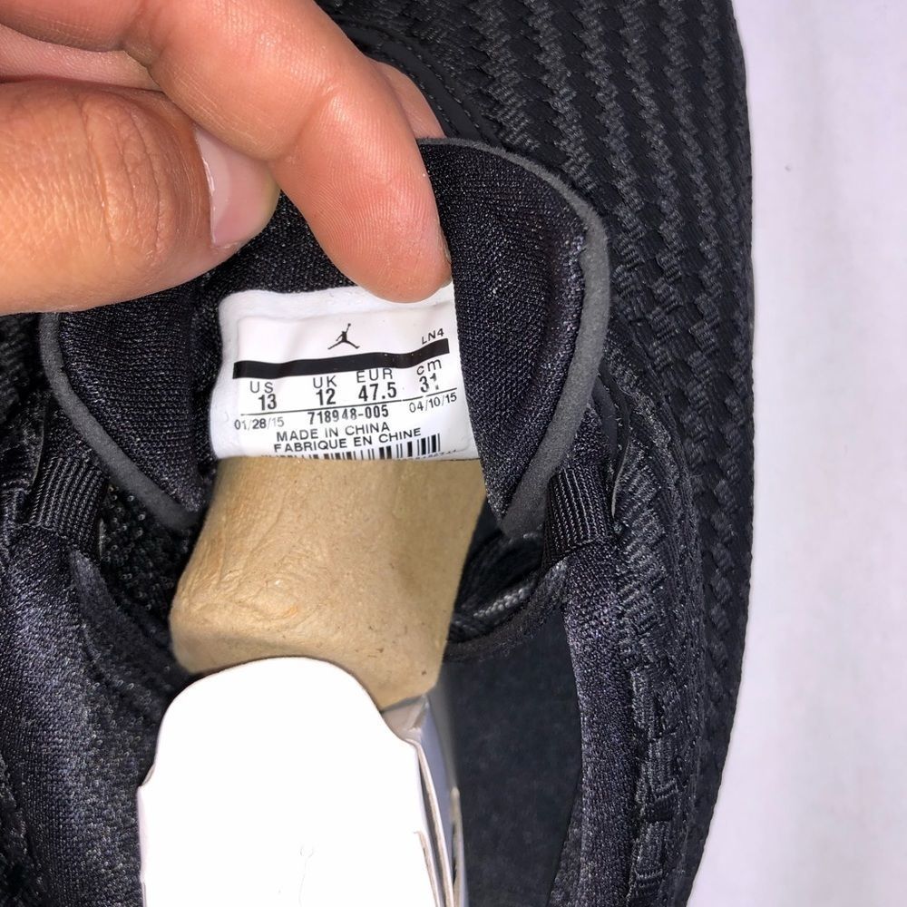 Jordan futures low - Picture 4 of 10